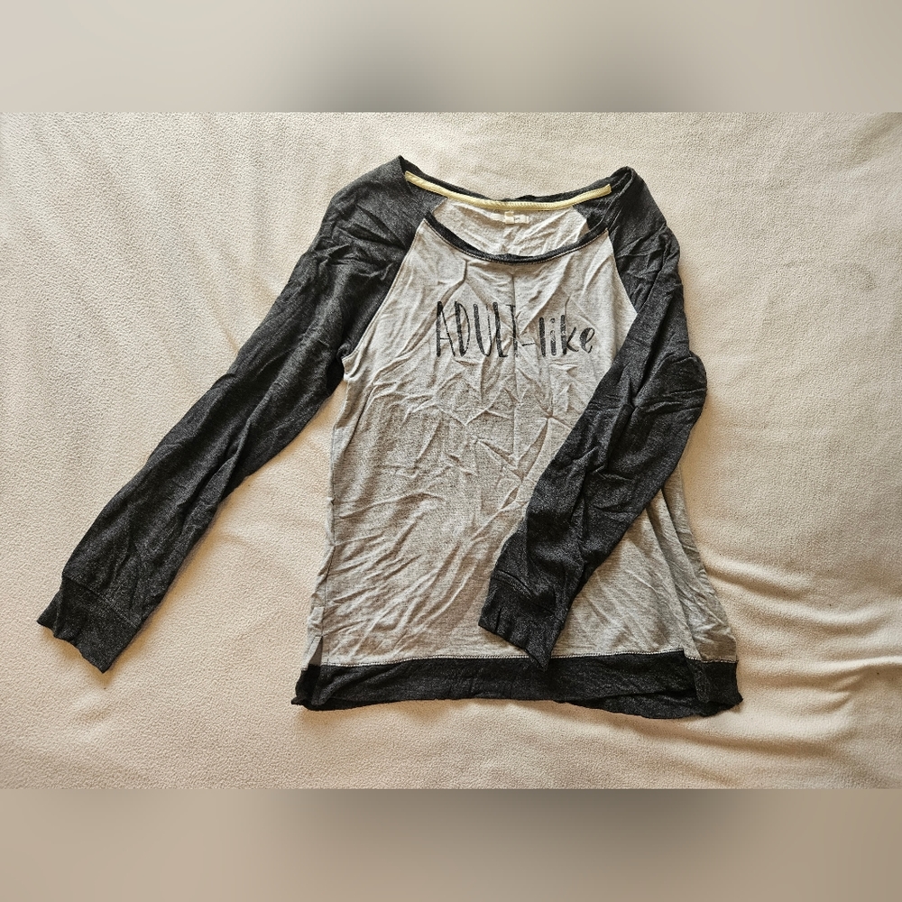 Maurice's, Grey long-sleeved tee, size med